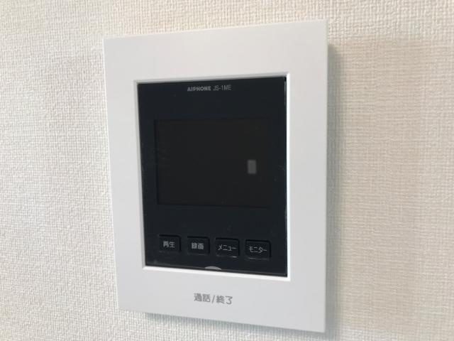 ルナ　テラス　甲子園のセキュリティ|カメラ付インターホン（イメージ）