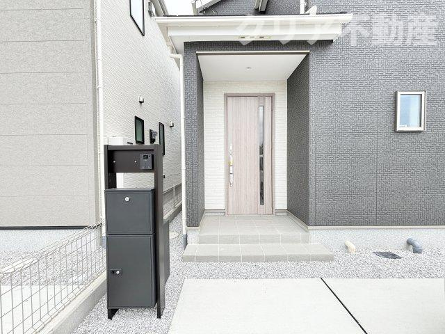 【玄関】 | 玉村町斉田第2期新築2号棟　☆LDKエアコン付☆354沿い