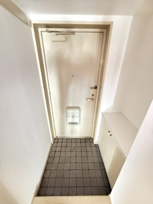 【玄関】 | ヒルサイド中台