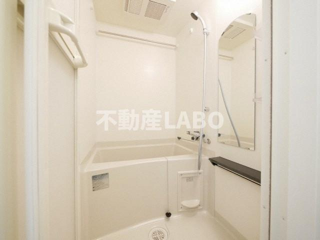 ファステート難波WESTパークの浴室