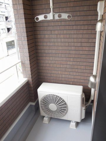 メゾンドゥ　Ｓｏｌｅｉｌのバルコニー