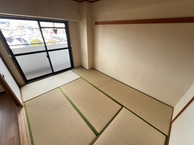 プリムベール向丘の和室