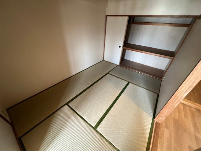 プリムベール向丘の和室