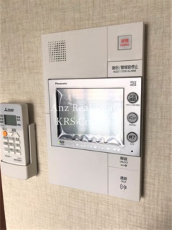 【セキュリティ】 | プライマル靱本町 | モニタ付インターホンで不審者や不要セールスをシャットアウト！
