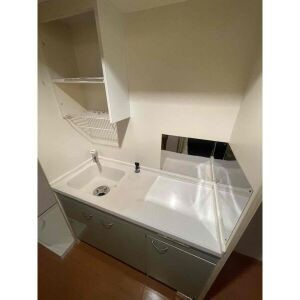 ロフト志賀本通のキッチン