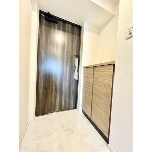 S-RESIDENCE上飯田Westの玄関