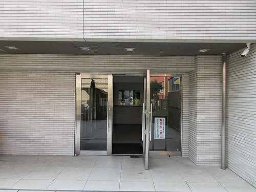 サンクレイドル浮間舟渡のエントランス