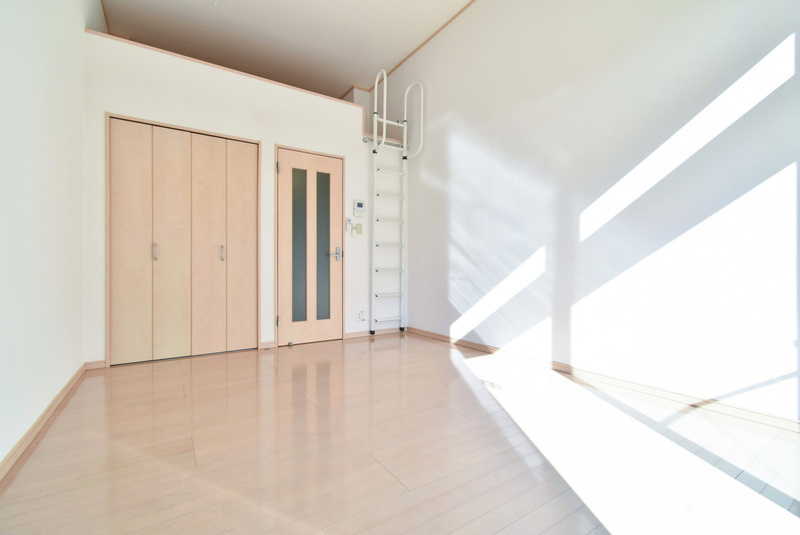 レモンバーム 1館の洋室|洋室です