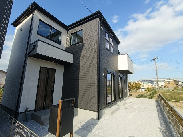 三郷市　彦糸1丁目　新築戸建　全2棟