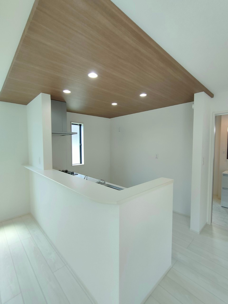 三郷市　彦糸1丁目　新築戸建　全2棟のキッチン|施工例です