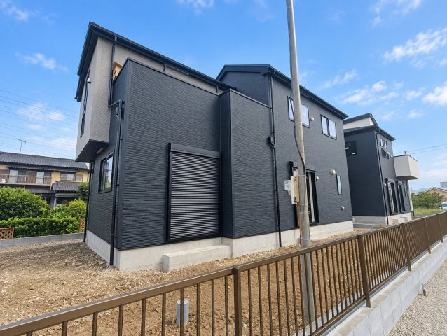 三郷市　彦糸1丁目　新築戸建　全2棟の外観|外観です