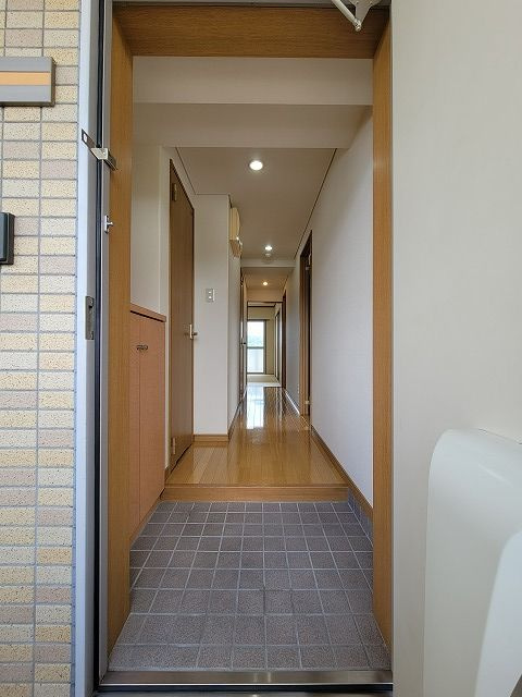 Balcony8南の丸の玄関