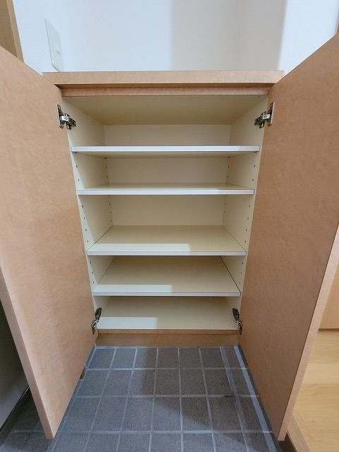 Balcony8南の丸の収納