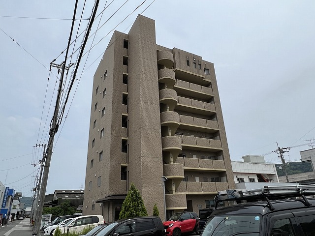 Balcony8南の丸の外観