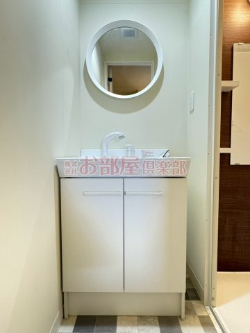 モントシュターム荘島の洗面所|コンパクトで使いやすい洗面所
