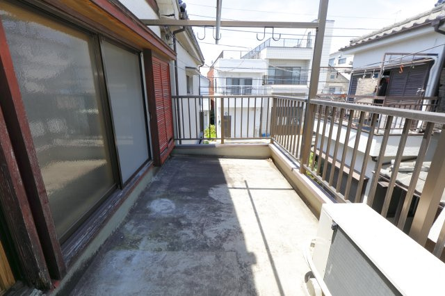 春江町3丁目戸建のバルコニー