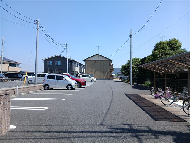 【駐車場】 | コート・シャルマンＫ
