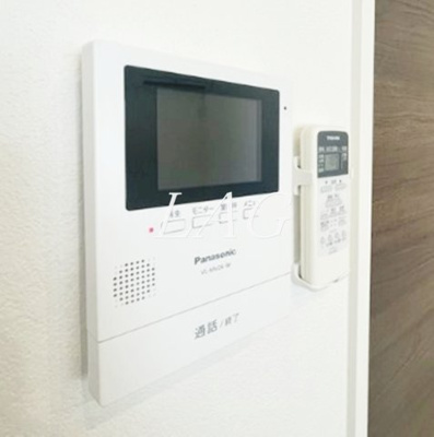 【セキュリティ】 | セントラルタウン | モニター付きインターフォンです。