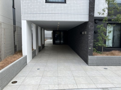 【エントランス】 | LUORE上北沢駅前