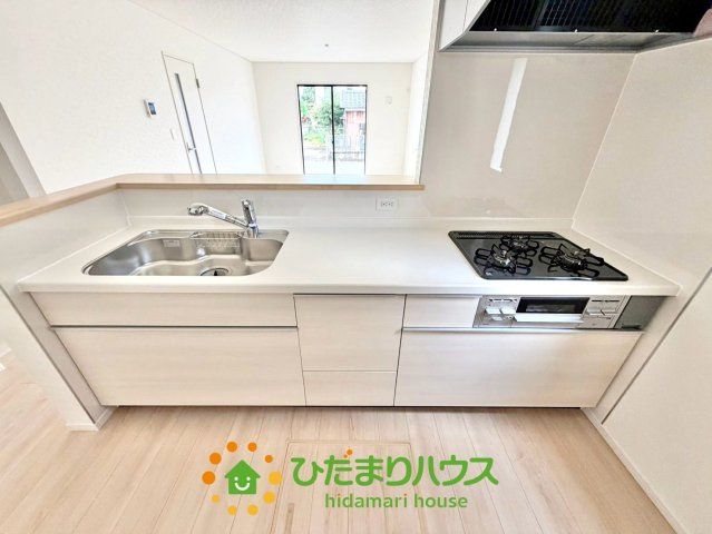 古河市新久田第1　新築一戸建て　02　クレイドルガーデンのキッチン