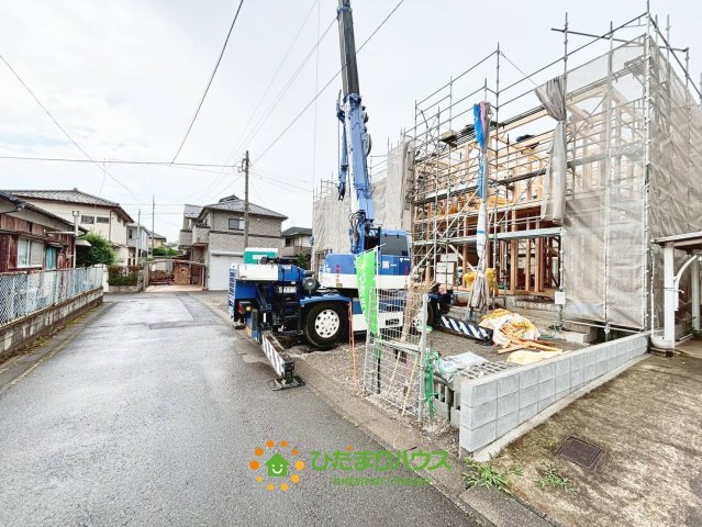 古河市新久田第1　新築一戸建て　02　クレイドルガーデンの前面道路含む現地写真|2026/6/12　撮影　