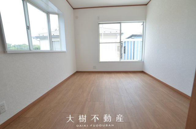 【洋室】 | 座間市四ツ谷　中古戸建て【仲介手数料無料】 | 2階　洋室1（6.0帖）