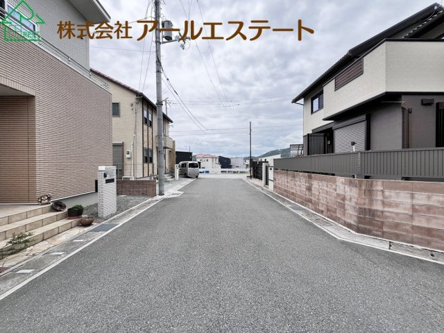 姫路市御立東6丁目　　　中古戸建の周辺