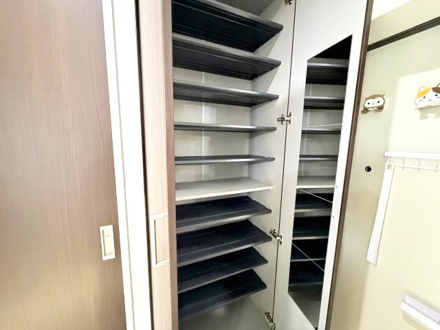 リフュージュ本山の収納
