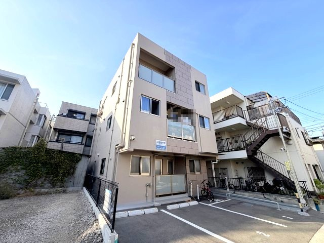 リフュージュ本山