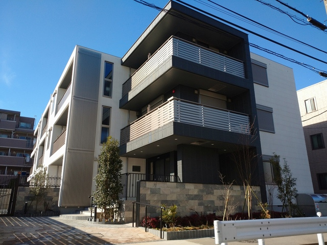 川崎市高津区新作６丁目の賃貸マンションの外観|60歳以上のシニア限定旭化成施工賃貸マンション