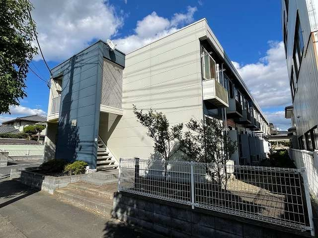 レオパレスプライムの外観