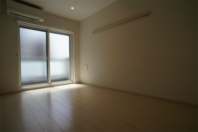 リブリ・マルエ シティーの寝室|別部屋参考写真となります