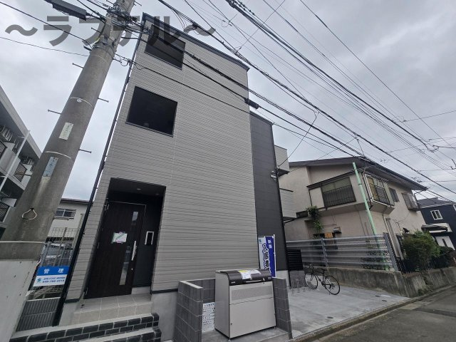 キャメル所沢航空公園