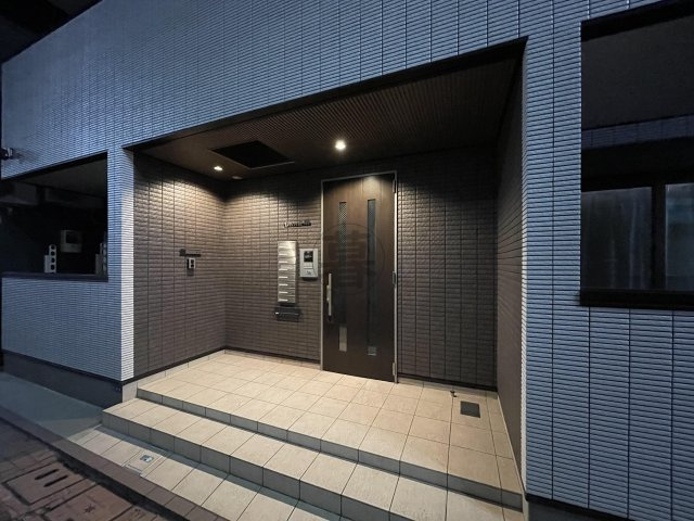 DANK晴 ダンクセイのエントランス