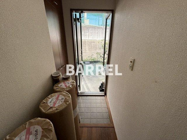 ステップハイツA棟の玄関