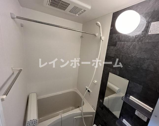 ラウレア川越の浴室
