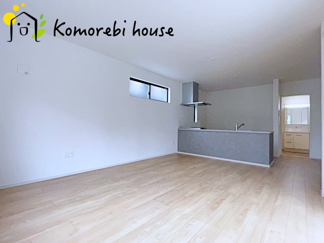 桶川市北　12期　ケイアイグレース　新築一戸建て　01の居間・リビング|ゆったりとした居間です