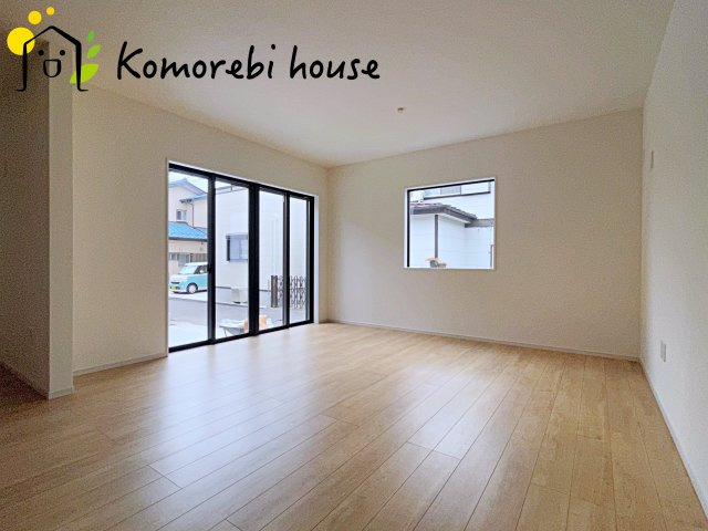 桶川市北　12期　ケイアイグレース　新築一戸建て　01の居間・リビング|居間です