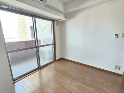 【洋室】 | ジョイフル寿