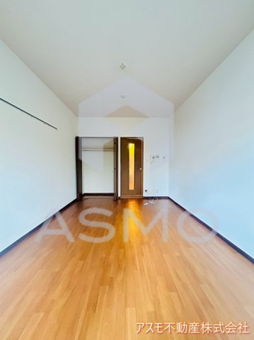 【居間・リビング】 | プレジオ中之島 | ※建物内別間取参考写真