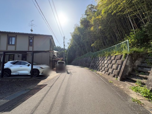 中古戸建・中古住宅　棚倉町棚倉日向前　棚倉小学校・棚倉中学校の前面道路含む現地写真