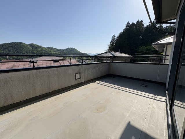 中古戸建・中古住宅　棚倉町棚倉日向前　棚倉小学校・棚倉中学校のバルコニー
