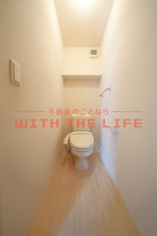 コンフォールハイム【キャッシュバック対象物件】のトイレ|ゆったりとした空間のトイレです