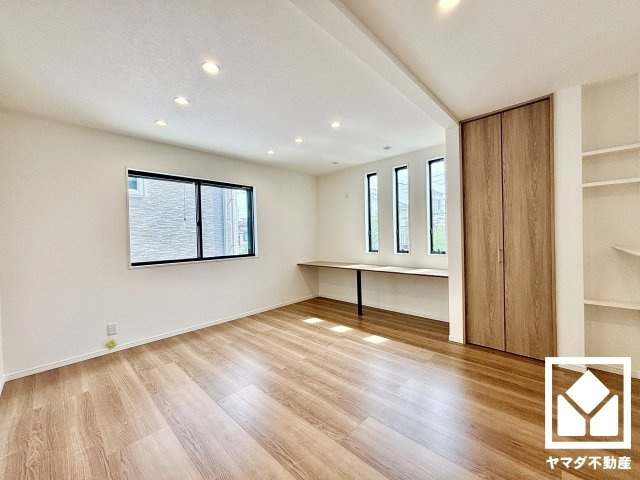 宇治市小倉町南堀池の居間・リビング