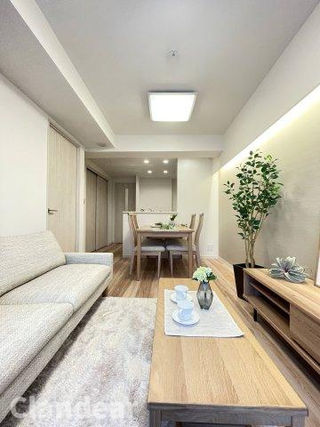 GSハイム第二金町の居間・リビング|ドキドキの新生活も、安心してスタート。ぴったりの住まいを見つけませんか？クランディアが一緒に住まい選びをサポートします‼　まずは、お気軽にお問合せください　＃クランディア
