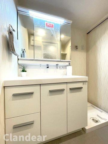 GSハイム第二金町の独立洗面台|ドキドキの新生活も、安心してスタート。ぴったりの住まいを見つけませんか？クランディアが一緒に住まい選びをサポートします‼　まずは、お気軽にお問合せください　＃クランディア