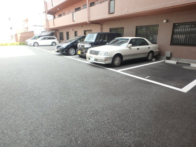 【駐車場】 | ココ西宮 | 駐車場