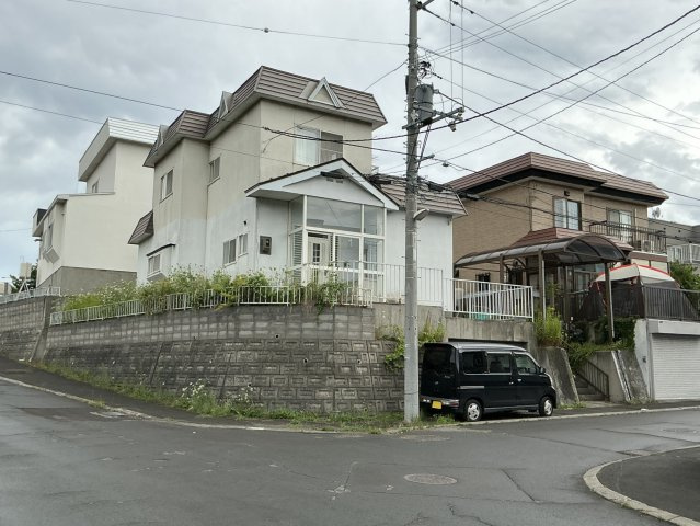 札幌市豊平区西岡一条３丁目のその他