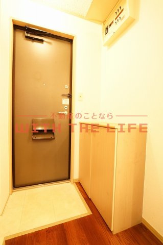 セジュール峯の浦【キャッシュバック対象】の玄関|明るい玄関です