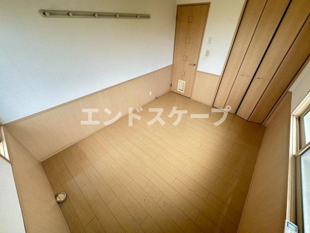 ロイヤルガーデン連取　Ｃの洋室|高崎、前橋のお部屋探しはエンドスケープまで！お客様の理想お聞かせ下さい♪